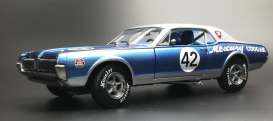 Mercury - Cougar Racing #42 1967 blue/silver - 1:18 - SunStar - 1584 - sun1584 | Toms Modelautos Mercury - Cougar Racing #42 1967 blue/silver - 1:18 - SunStar - 1584 - sun1584 | Toms Modelautos