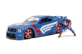 Ford - Mustang GT 2006 blue/white/red - 1:24 - Jada Toys - 31187 - jada31187 | Toms Modelautos Ford - Mustang GT 2006 blue/white/red - 1:24 - Jada Toys - 31187 - jada31187 | Toms Modelautos