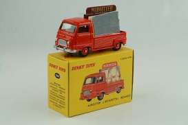 Renault  - red - 1:43 - Magazine Models - 2083047 - magDT2083047 | Toms Modelautos