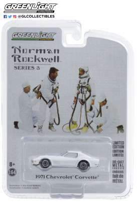 Chevrolet  - Corvette 1971 white - 1:64 - GreenLight - 54040E - gl54040E | Toms Modelautos