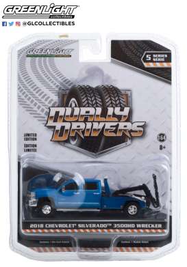 Chevrolet  - Silverado 2018 blue - 1:64 - GreenLight - 46050D - gl46050D | Toms Modelautos