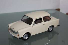 Trabant  - 601 cream - 1:43 - Magazine Models - magrus151 | Toms Modelautos