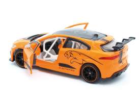 Jaguar  - I-Pace eTROPHY orange - 1:36 - Tayumo - 36100024 - tay36100024 | Toms Modelautos