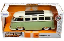 Volkswagen - bus T1 1962 green/white - 1:24 - Jada Toys - 99064 - jada99064 | Toms Modelautos Volkswagen - bus T1 1962 green/white - 1:24 - Jada Toys - 99064 - jada99064 | Toms Modelautos