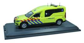 Volvo  - XC90 yellow/blue/red - 1:43 - Schuco - 9095 - schuco9095 | Toms Modelautos