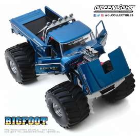 Ford  - F-250 Monster Truck 1974 blue - 1:18 - GreenLight - 13541 - gl13541 | Toms Modelautos