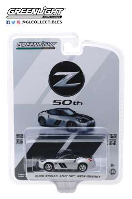 Nissan  - 370Z 2020 silver/black - 1:64 - GreenLight - 28020F - gl28020F | Toms Modelautos