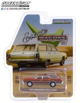 Oldsmobile  - Vista Cruiser 1972 bronze-red - 1:64 - GreenLight - 36010C - gl36010C | Toms Modelautos
