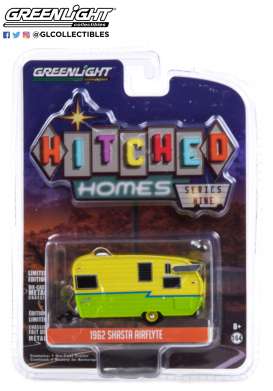 Shasta - Airflyte yellow/green - 1:64 - GreenLight - 34090E - gl34090E | Toms Modelautos Shasta - Airflyte yellow/green - 1:64 - GreenLight - 34090E - gl34090E | Toms Modelautos
