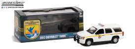 Chevrolet  - Tahoe 2012 white - 1:43 - GreenLight - 86190 - gl86190 | Toms Modelautos