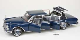 Mercedes Benz  - 600 Pullmann 1968 blue - 1:18 - CMC - 205 - cmc205 | Toms Modelautos