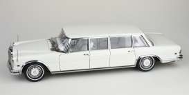 Mercedes Benz - 600 Pullmann 1960 white - 1:18 - CMC - 215 - cmc215 | Toms Modelautos Mercedes Benz - 600 Pullmann 1960 white - 1:18 - CMC - 215 - cmc215 | Toms Modelautos