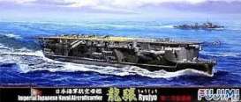 Boats  - Ryuhou 1942  - 1:700 - Fujimi - 431079 - fuji431079 | Toms Modelautos