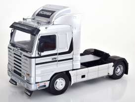 Scania  - 143 Streamline 1995 silver/black - 1:18 - Road Kings - 180103 - rk180103 | Toms Modelautos