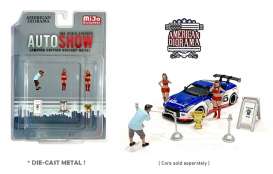 Figures  - Auto Show 2020  - 1:64 - American Diorama - 38411 - AD38411 | Toms Modelautos