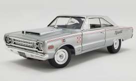 Plymouth  - Belvdere Lightweight 1967 silver - 1:18 - Acme Diecast - 1806704 - acme1806704 | Toms Modelautos