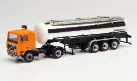 Volvo  - F 12 orange/silver - 1:87 - Herpa - H312622 - herpa312622 | Toms Modelautos