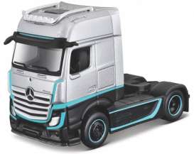 Mercedes Benz  - Actros silver/black/turquoise - 1:64 - Maisto - 12389-19127Z - mai12389-19127Z | Toms Modelautos