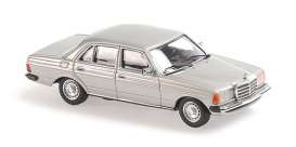 Mercedes Benz - W123 230E 1982 silver - 1:43 - Maxichamps - 940032202 - mc940032202 | Toms Modelautos Mercedes Benz - W123 230E 1982 silver - 1:43 - Maxichamps - 940032202 - mc940032202 | Toms Modelautos