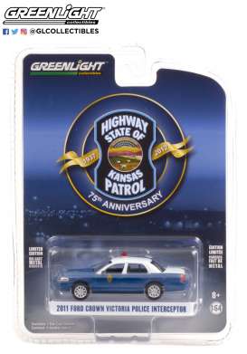Ford - Crown Victoria Police Inter. 2011 blue/white - 1:64 - GreenLight - 28060D - gl28060D | Toms Modelautos Ford - Crown Victoria Police Inter. 2011 blue/white - 1:64 - GreenLight - 28060D - gl28060D | Toms Modelautos