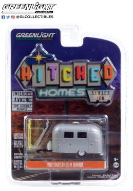 Airstream  - 16' Bambi 1972 silver - 1:64 - GreenLight - 34100D - gl34100D | Toms Modelautos