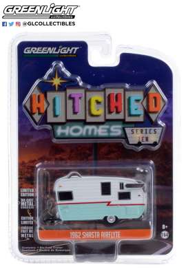 Shasta - Airflyte 1972 white/red/teal - 1:64 - GreenLight - 34100E - gl34100E | Toms Modelautos Shasta - Airflyte 1972 white/red/teal - 1:64 - GreenLight - 34100E - gl34100E | Toms Modelautos