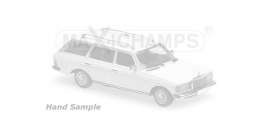 Mercedes Benz  - 230TE 1982 blue - 1:43 - Maxichamps - 940032211 - mc940032211 | Toms Modelautos