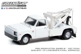 Chevrolet  - C-30 1968 white - 1:64 - GreenLight - 46070A - gl46070A | Toms Modelautos