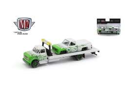 Chevrolet  - C60 Truck & Silverado 1968 white/green flames - 1:64 - M2 Machines - 39200MJS04 - M2-39200MJS04 | Toms Modelautos