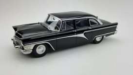 GAZ  - 13 Seagull 1959 black - 1:18 - Triple9 Collection - 1800250 - T9-1800250 | Toms Modelautos