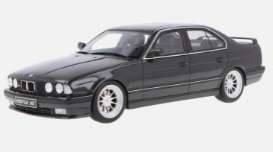 BMW  - Hartge H5 V12 Sedan 1989 black - 1:18 - OttOmobile Miniatures - 362B - otto362B | Toms Modelautos