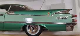 Dodge  - Custom Royale Lancer Hard Top 1959 aquamarine - 1:18 - SunStar - 5483 - sun5483 | Toms Modelautos
