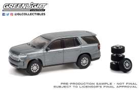 Chevrolet  - Tahoe 2021 satin steel - 1:64 - GreenLight - 97110E - gl97110E | Toms Modelautos