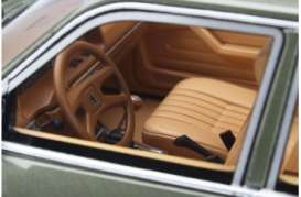 Peugeot  - 604 GTI 1984 green - 1:18 - OttOmobile Miniatures - 887 - otto887 | Toms Modelautos