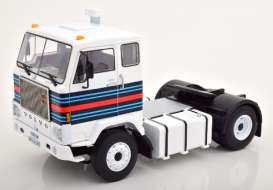 Volvo  - F88 1975 white/red/blue - 1:18 - Road Kings - 180065 - rk180065 | Toms Modelautos