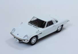 Mazda  - white - 1:18 - Triple9 Collection - 1800187 - T9-1800187 | Toms Modelautos