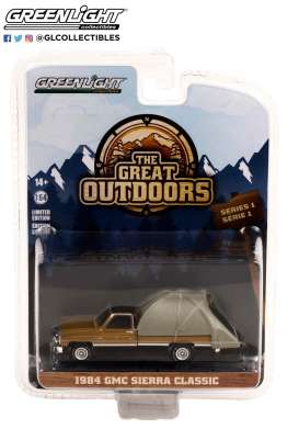 GMC  - Sierra 1984 gold/black - 1:64 - GreenLight - 38010C - gl38010C | Toms Modelautos