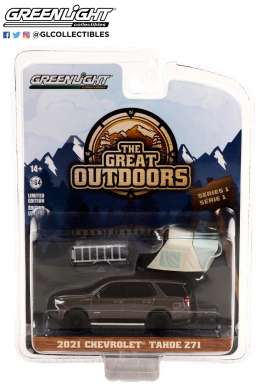 Chevrolet  - Tahoe 2021 grey - 1:64 - GreenLight - 38010E - gl38010E | Toms Modelautos