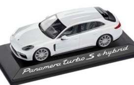 Porsche  - Panamera white - 1:43 - Porsche - WAP0207630J - WAP0207630J | Toms Modelautos