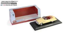 Buick  - Roadmaster 1949 beige - 1:43 - GreenLight - 86618 - gl86618 | Toms Modelautos