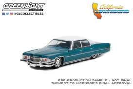 Cadillac  - Sedan 1973 teal/white - 1:64 - GreenLight - 63010F - gl63010F | Toms Modelautos