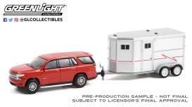 Chevrolet  - Tahoe 2020 red - 1:64 - GreenLight - 32230C - gl32230C | Toms Modelautos