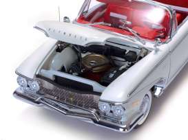 Plymouth  - 1960 oyster white - 1:18 - SunStar - 5403 - sun5403 | Toms Modelautos