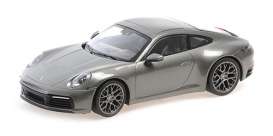 Porsche  - 911 Carrera 4S 2019 green metallic - 1:18 - Minichamps - 155067328 - mc155067328 | Toms Modelautos