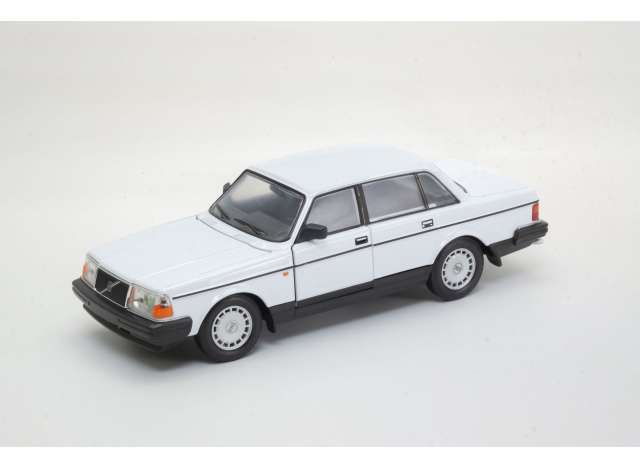 Abstractie Aanvankelijk Luipaard Volvo | 240 GL White | 1:24 | Welly | welly24102w | Tom's Modelauto's