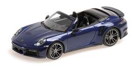Porsche  - 911 (992) Turbo S Cabriolet 2020 blue metallic - 1:43 - Minichamps - 410069480 - mc410069480 | Toms Modelautos