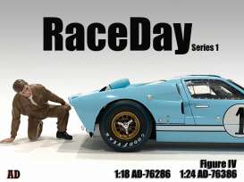 Figures  - Race Day Figure IV 2021  - 1:18 - American Diorama - 76286 - AD76286 | Toms Modelautos