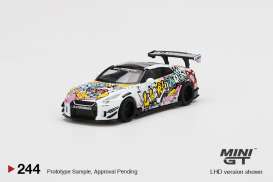 Nissan  - GT-R R35 2020 white/yellow/green - 1:64 - Mini GT - 00244-L - MGT00244Lhd | Toms Modelautos