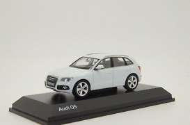 Audi  - white - 1:43 - Schuco - 7560 - schuco7560 | Toms Modelautos