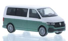 Volkswagen  - T6.1  green/white - 1:87 - Rietze - R11674 - RZ11674 | Toms Modelautos